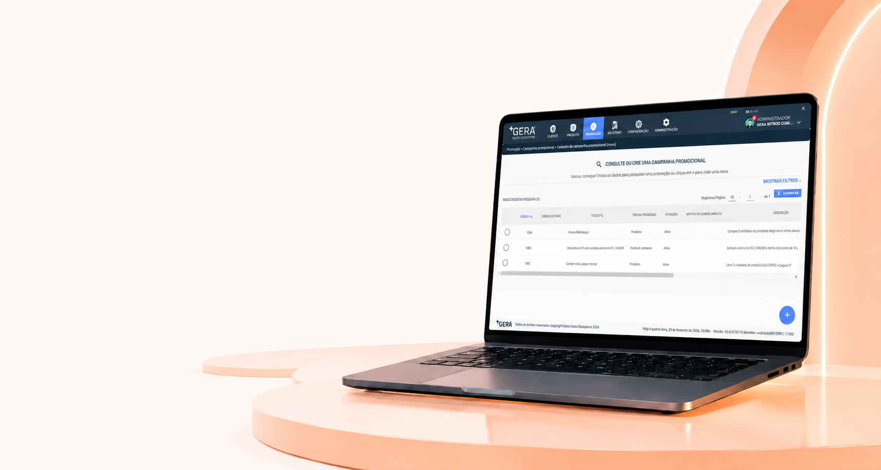 Notebook com a plataforma GERA sobre fundo salmão.